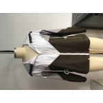 Veste de pluie imperméable a capuche pour femmes, coupe - vent d'extérieur Veste de pluie imperméable a capuche pour femmes, coupe - vent d'extérieur