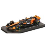 Voiture miniature bburago - mclaren f1 team mcl38 81 oscar piastri, avec casque 1:43