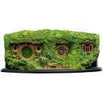 Weta workshop polystone - lord of the rings - hobbit hole - bag end [collectables] statue, collectible ...