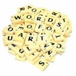 A - z plastique scrabble tuiles alphabets lettres avec score chiffres