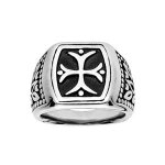 Bague acier carre croix des templiers rsine noire
