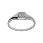 Bague argent platin petite chevalire pav forme carr oxydes blancs sertis
