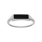 Bague argent platin petite chevalire pav forme rectangulaire onyx imitation