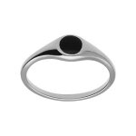 Bague argent platin petite chevalire pav forme rond onyx imittation