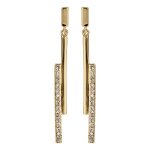 Boucles d'oreille tige plaqué or pendantes batons oxydes blancs sertis Boucles d'oreille tige plaqué or pendantes batons oxydes blancs sertis