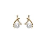 Boucles d'oreilles tige plaqu or perle de culture d'eau douce blanche et oxydes blancs sertis