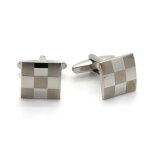 Boutons de manchettes carres argentes