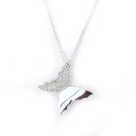 Collier argent papillon lumière blanc Collier argent papillon lumière blanc