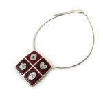 Collier crateur  salom  rouge cerise
