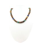 Collier perles azurite chrysocolle + bois 8 mm chaine en acier inoxydable.