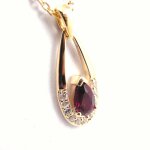 Collier plaqu or  scarlett  rubis
