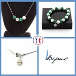 Parure bracelet collier 4 perles howlite + malachite 8 mm. chaine en taille personnalisable.