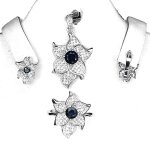Parure saphir bleu argent 925. pendentif + chaine, bague, boucles d'oreille