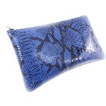 Promotion ! trousse  maquillage cuir 'frandi' bleu (motif python)