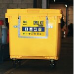 Kit anti - pollution pour liquides industriels en conteneur mobile de 1000 litres
