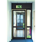 Signalisation de sortie de secours photoluminescente pour portes et couloirs en aluminium