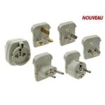 Adaptateur de prise électrique universel - protection enfant - 28 pays - 5 fiches incluses Adaptateur de prise électrique universel - protection enfant - 28 pays - 5 fiches incluses