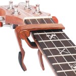 Capo ukulélé pro en bois - pour soprano, concert, baryton Capo ukulélé pro en bois - pour soprano, concert, baryton