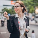 Ecouteurs avec traduction en temps r�el ecouteurs avec traduction bidirectionnelle, traducteur portable ...