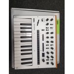 Korg monologue - synthtiseur analogique argent
