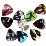 Lot de 10 médiators 0, 60 mm green day (guitare mediator plectrum picks punk rock electrique electro ... Lot de 10 médiators 0, 60 mm green day (guitare mediator plectrum picks punk rock electrique electro ...