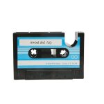 Machine a cassette rtro avec pot a brosse, porte - stylo, porte - crayon, bureau de remtransporteurs ...