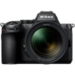 Nikon z5 ii + 24 - 70mm f / 4