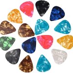 Plectrum set 8 - m�diators pour guitare acoustique fabriqu�s a partir de mat�riaux r�sistants a l'usure ...