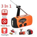Radio d'urgence mto 2000mah radio solaire /  manivelle avec torche led pour la randonne et l'extr ...