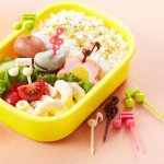 Salle a manger et bar fourchette de fruits en forme de note musicale ensemble de plectres de fruits en ... Salle a manger et bar fourchette de fruits en forme de note musicale ensemble de plectres de fruits en ...