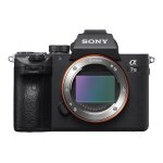Sony alpah a7 iii + objectif fe 24 - 105 mm f / 4 g oss noir Sony alpah a7 iii + objectif fe 24 - 105 mm f / 4 g oss noir