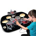 Tapis musical batterie et haut - parleur