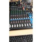 Yamaha mg12xu - table de mixage analogique 12 entrées effets Yamaha mg12xu - table de mixage analogique 12 entrées effets