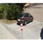 Barri�re bloque parking et de stationnement. 70 cm de hauteur