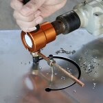 Le coupeur de t�le d'origine se fixe � la perceuse standard coupe des t�les plates ou ondul�es d�coupe ...