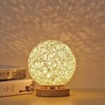 Lampe de table en bois � led, veilleuse de chevet � boule sph�rique en rotin en bois cr�atif avec abat ...
