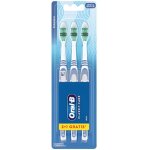 Pack de 3 brosses � dents oral - b classic care - couleurs aleatoires pack de 3