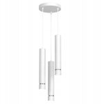 Plafonnier lustre gla�ons tubes au - dessus de l'�lot table