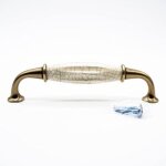 Poignee de meuble vintage 4 poign�e meuble vintage laiton vieilli 144 35mm zinc - aluminium et porcelaine ...