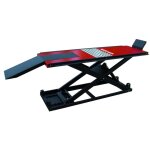 Pont �l�vateur hydropneumatique pour tondeuses autoport�es 550818