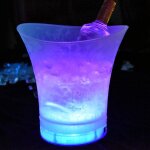 Seaux à glace à led, couleurs changeantes led seau à champagne / vin / bière, acrylique lumineux dégradé ... Seaux à glace à led, couleurs changeantes led seau à champagne / vin / bière, acrylique lumineux dégradé ...