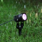 Spots solaires connect�s � piquer rgb ip44 (lot de 4) silamp