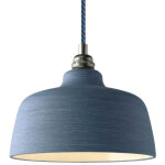 Suspension fabriqu�e en italie avec c�ble textile, abat - jour coupe en c�ramique et finition en m�tal ...