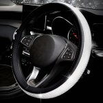Universel brillant diamant couverture de volant de voiture 38 cm / 15 '' plein bling bling strass cuir ... Universel brillant diamant couverture de volant de voiture 38 cm / 15 '' plein bling bling strass cuir ...