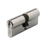 Vachette - cylindre europ�en first 7001 - s'entrouvrant sur num�ro - 30 x 40 mm