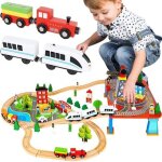 Circuit train lectrique chemin de fer en bois - 88 lments