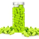 60 paires de bouchons d?oreille en mousse souple avec bo�te de transport et couvercle en aluminium - ...