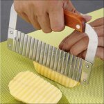 Coupe - pommes de terre froissé, couteau hachoir ondulé, lame en acier inoxydable améliorée, outils de ... Coupe - pommes de terre froissé, couteau hachoir ondulé, lame en acier inoxydable améliorée, outils de ...