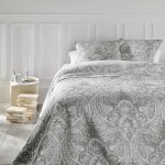 Dessus de lit 240x260 marie gris.