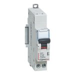 Auto - disjoncteur dnx3 4500 - auto / auto - u + n 230v 32a - 4, 5ka - courbe c - 1 mod (406786)